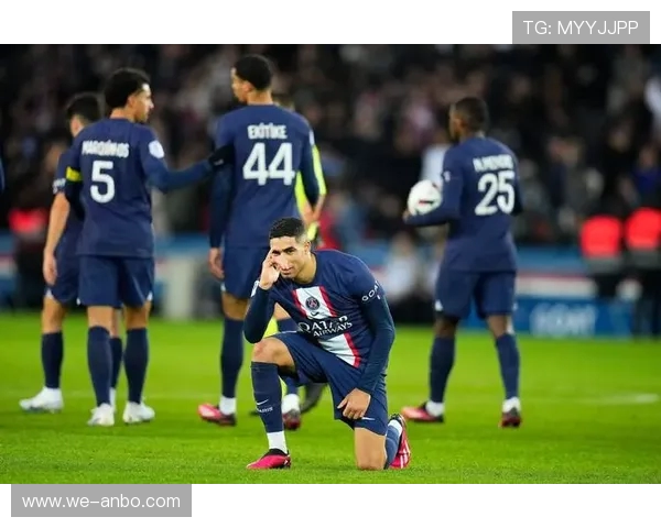 法甲最新动态:巴黎圣日耳曼连胜纪录被终结,里昂重返欧战区 法甲最新动态:巴黎圣日耳曼连胜纪录被终结,里昂重返欧战区